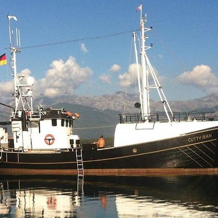 Boat Ms Cutty Jean 호텔 슬리에마 외부 사진