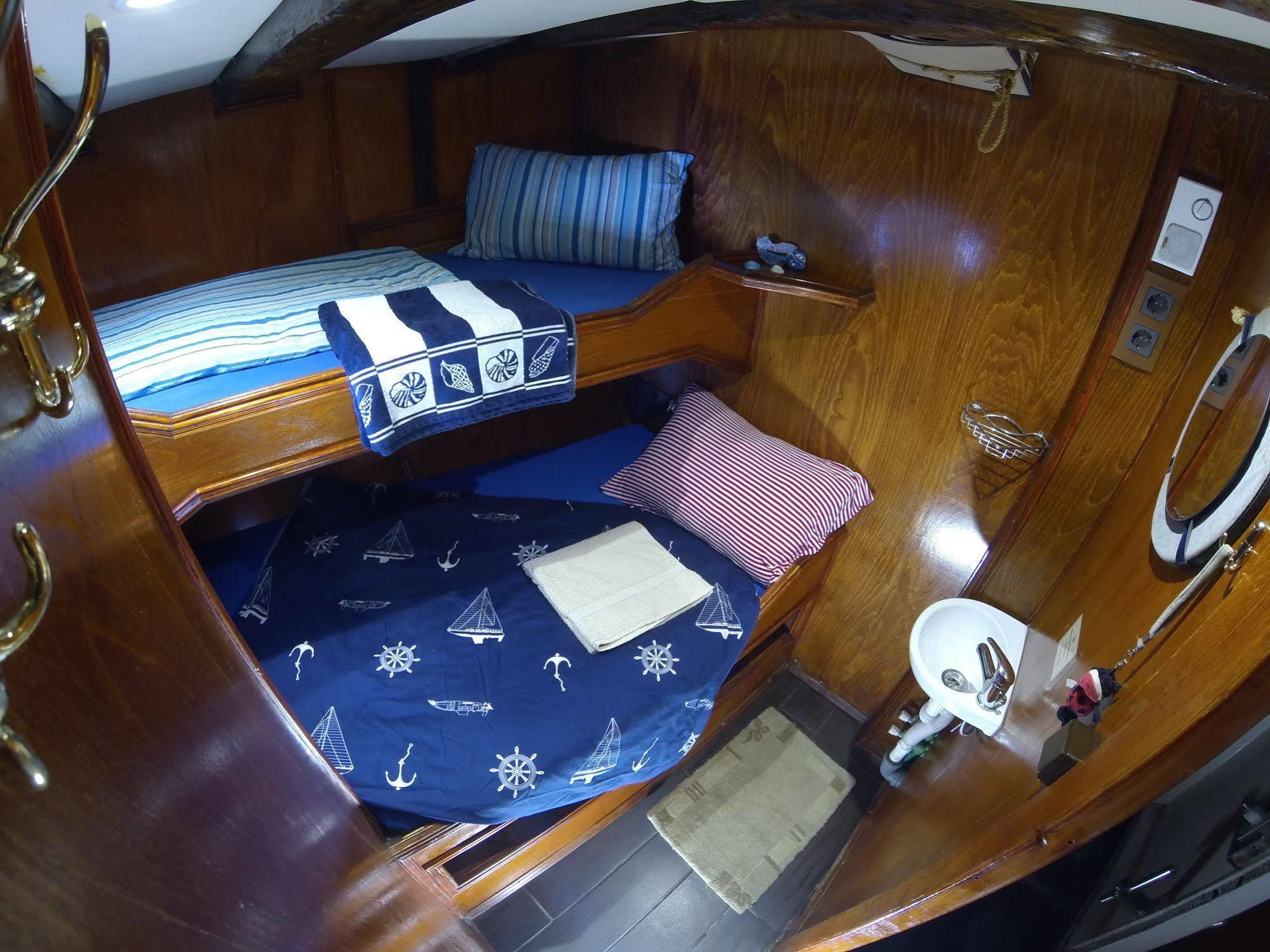 Boat Ms Cutty Jean 호텔 슬리에마 외부 사진