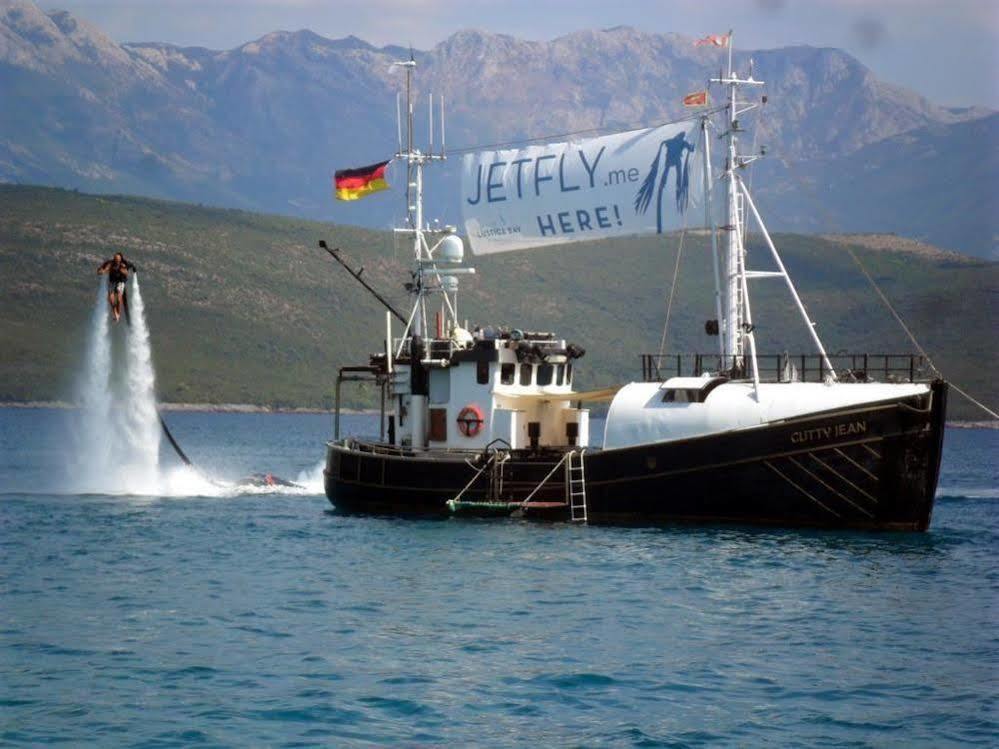 Boat Ms Cutty Jean 호텔 슬리에마 외부 사진