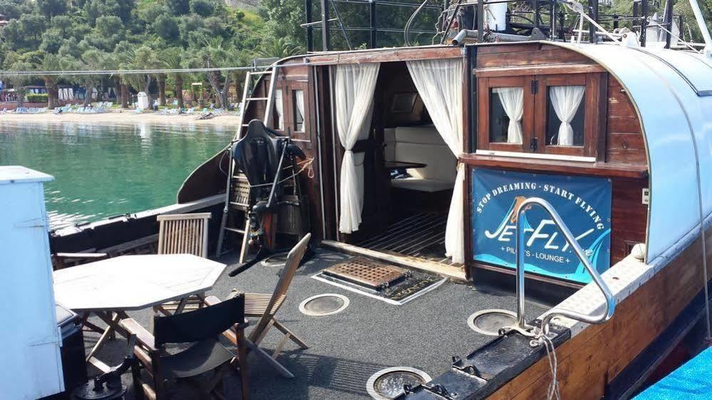 Boat Ms Cutty Jean 호텔 슬리에마 외부 사진